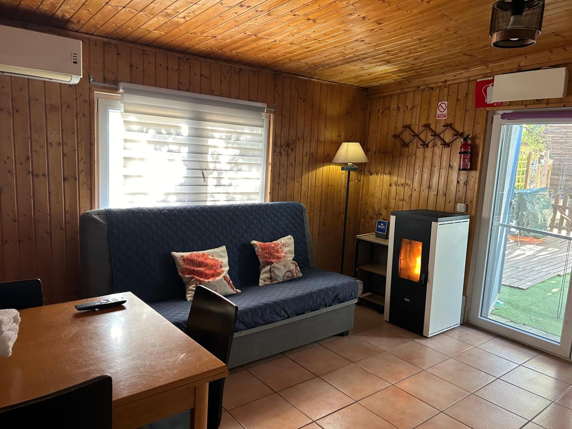 Cabana Jara Y Enebro Collado Villalba Extérieur photo